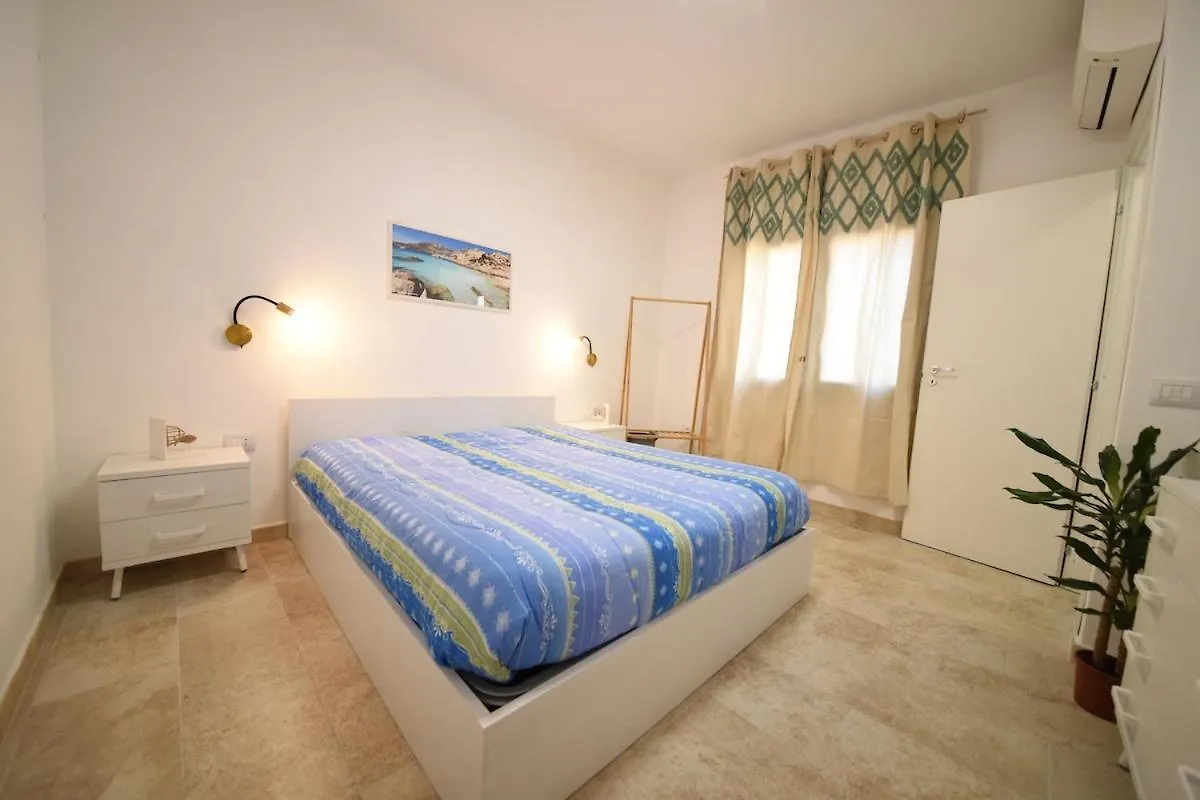 Hiram House Apartment La Maddalena